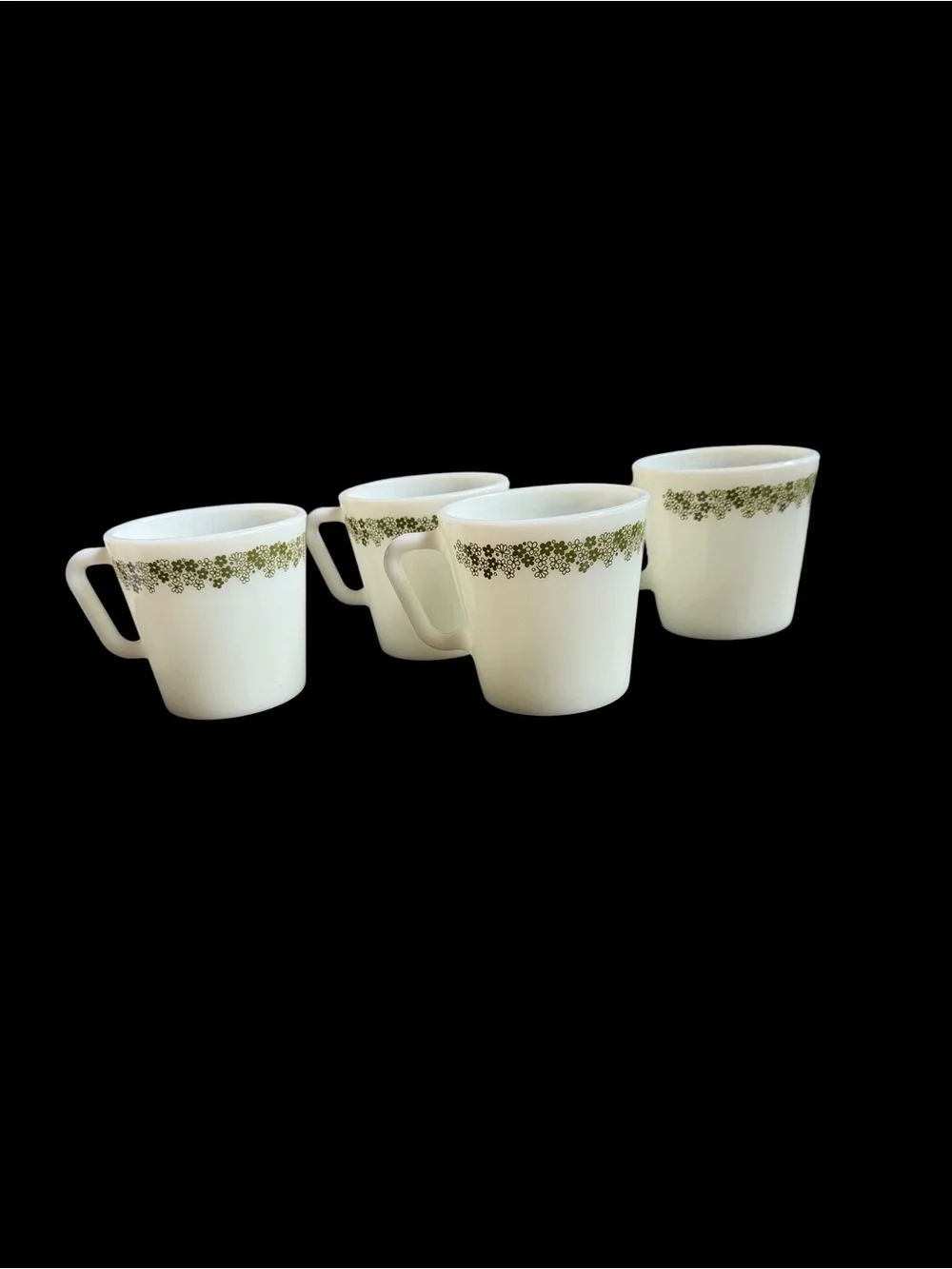 Lot of 4 1970s Pyrex “Crazy Daisy” 10oz D-Handle Milk Glass Coffee Mugs #1410